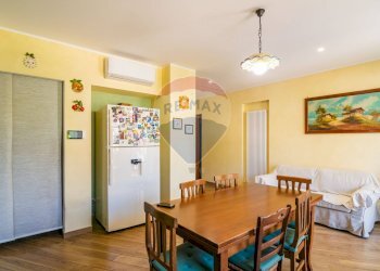 Sala da pranzo - Villa via monte minardo
 
9, Mascalucia - foto 14