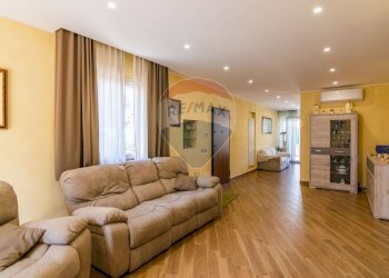 Soggiorno - Villa via monte minardo
 
9, Mascalucia - foto 20