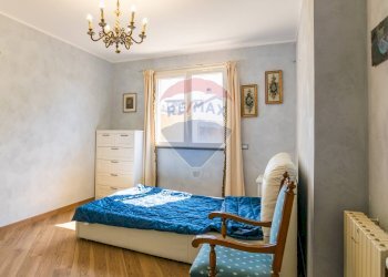 Camera / camera da letto - Villa via monte minardo
 
9, Mascalucia - foto 35