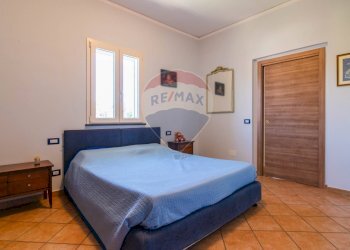 Camera / camera da letto - Villa via monte minardo
 
9, Mascalucia - foto 53