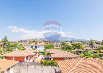 Edificio all\'aperto - Villa via monte minardo
 
9, Mascalucia - foto 62