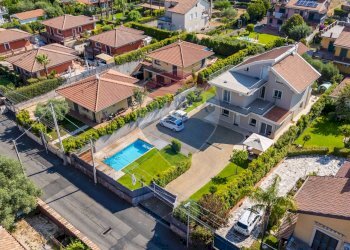 Casa all\'aperto - Villa via monte minardo
 
9, Mascalucia - foto 68