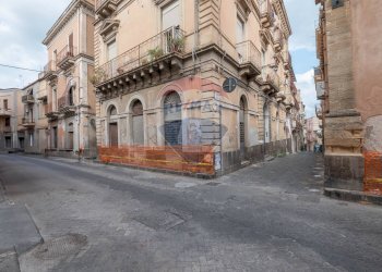 Edificio all\'aperto - Apartment Francesco Nullo
 
3, Francofonte - photo 34