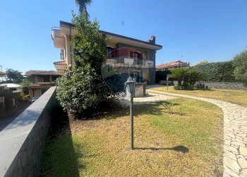 Casa all\'aperto - Casa semi indipendente VIA ALDO MORO
 
10, Aci Sant'Antonio - foto 12