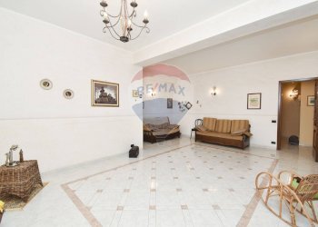 Soggiorno - Casa semi indipendente VIA ALDO MORO
 
10, Aci Sant'Antonio - foto 25