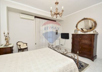 Camera / camera da letto - Casa semi indipendente VIA ALDO MORO
 
10, Aci Sant'Antonio - foto 34