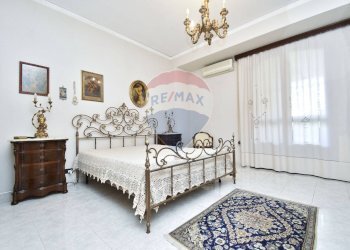 Camera / camera da letto - Casa semi indipendente VIA ALDO MORO
 
10, Aci Sant'Antonio - foto 35