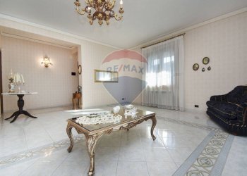 Soggiorno - Casa semi indipendente VIA ALDO MORO
 
10, Aci Sant'Antonio - foto 47