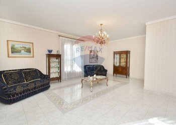 Soggiorno - Casa semi indipendente VIA ALDO MORO
 
10, Aci Sant'Antonio - foto 50