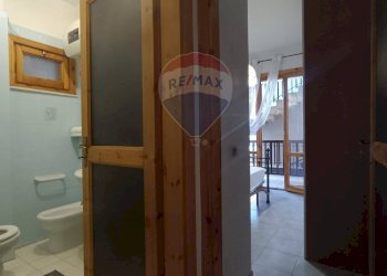 Hall / corridoio - Bilocale Via Consolare Valeria
 
73, Sant'Alessio Siculo - foto 8