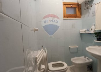 Bagno - Bilocale Via Consolare Valeria
 
73, Sant'Alessio Siculo - foto 15