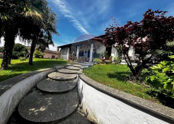 Casa all\'aperto - Villa v .ALBERTO SALVADEO
 
25, Scaldasole - foto 23