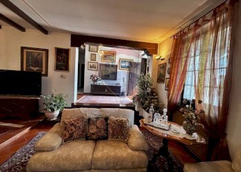 Soggiorno - Villa v .ALBERTO SALVADEO
 
25, Scaldasole - foto 4