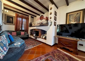 Soggiorno - Villa v .ALBERTO SALVADEO
 
25, Scaldasole - foto 7