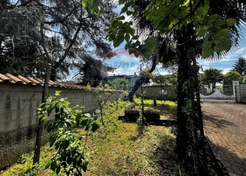 Giardino - Villa v .ALBERTO SALVADEO
 
25, Scaldasole - foto 29