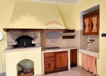 Cucina - Casa semi indipendente roma
 
108, Pornassio - foto 3