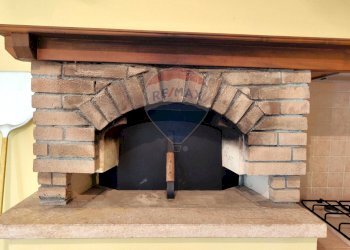 Dettagli - Casa semi indipendente roma
 
108, Pornassio - foto 30