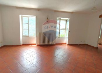 Stanza vuota - Casa semi indipendente roma
 
108, Pornassio - foto 52