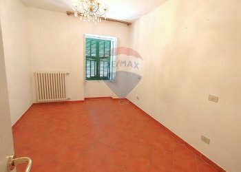 Stanza vuota - Casa semi indipendente roma
 
108, Pornassio - foto 57