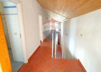 Hall / corridoio - Casa semi indipendente roma
 
108, Pornassio - foto 69