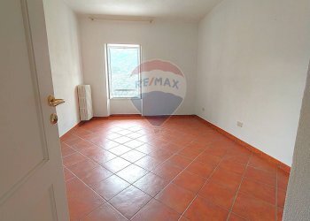Stanza vuota - Casa semi indipendente roma
 
108, Pornassio - foto 82