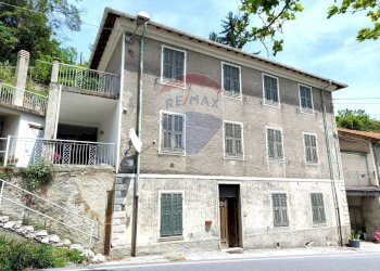 Casa all\'aperto - Casa semi indipendente roma
 
108, Pornassio - foto 86