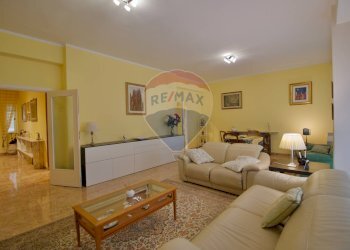 Soggiorno - Appartamento viale Umberto I
 
72, Sassari - foto 2