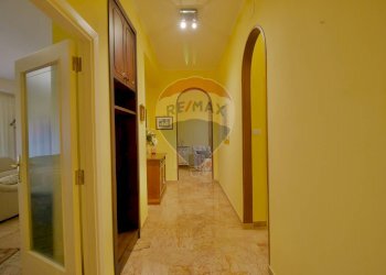 Hall / corridoio - Appartamento viale Umberto I
 
72, Sassari - foto 5