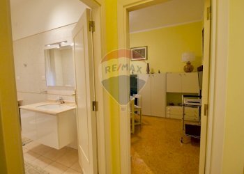 Bagno - Appartamento viale Umberto I
 
72, Sassari - foto 33