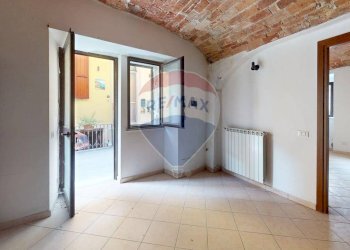 Ingresso del salone - Casa indipendente Via Umberto I
 
9, Frassinello Monferrato - foto 8