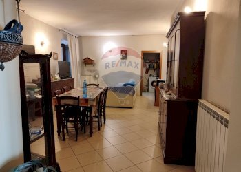 Sala da pranzo - Casa indipendente Piazza degli Angeli
 
5, Frassinello Monferrato - foto 7