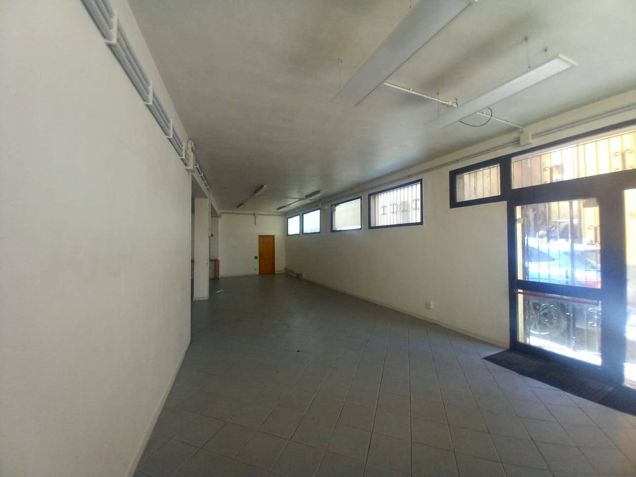 Foto 3 - Commercial Premises VIA VITTORIO EMANUELE
 
12, Ozieri - photo 3