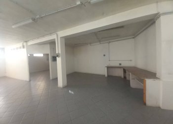 Foto 6 - Locale Commerciale VIA VITTORIO EMANUELE
 
12, Ozieri - foto 6