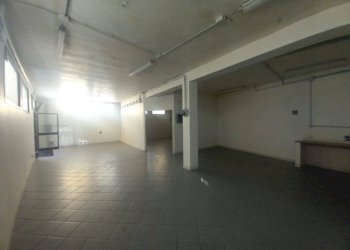 Foto 8 - Locale Commerciale VIA VITTORIO EMANUELE
 
12, Ozieri - foto 8