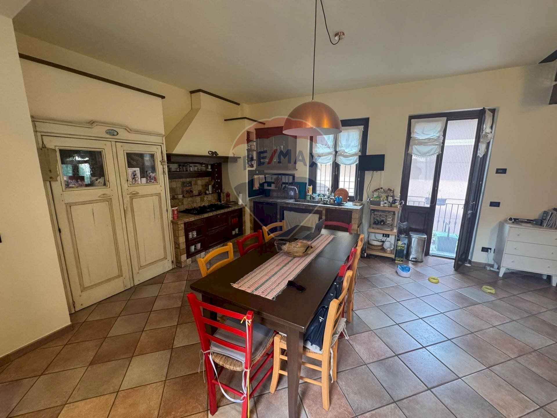 Sala da pranzo - Semi-detached house Via Al Ronco
6, Gavirate - photo 3