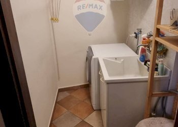 Lavanderia - Casa semi indipendente Via Al Ronco
 
6, Gavirate - foto 30