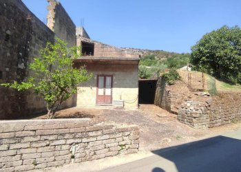 Foto 1 - Rustico Castel Morrone - foto 1