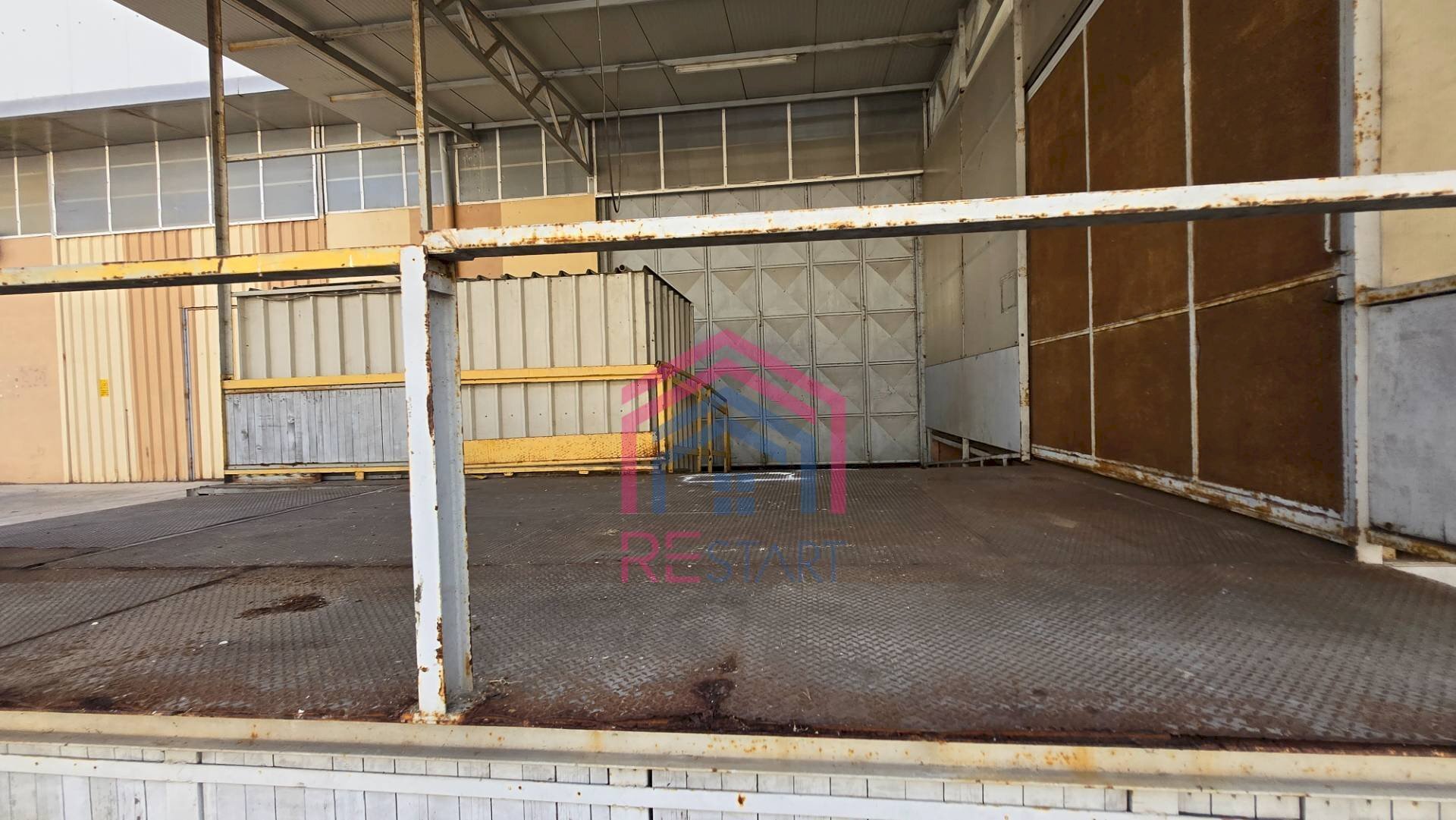 Foto 3 - Capannone Via De La Comunella
 
188-200, Roma - foto 3