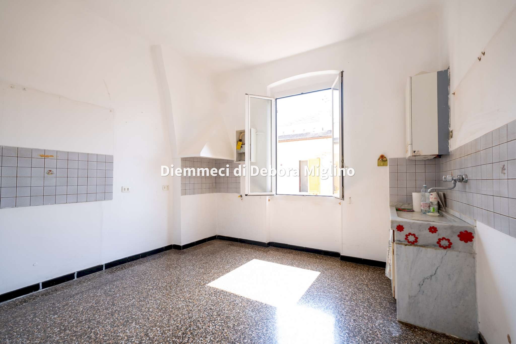 via secondo ghio-01 - Appartamento via Ghio secondo, 1, Genova (zona Sestri Ponente) - foto 2