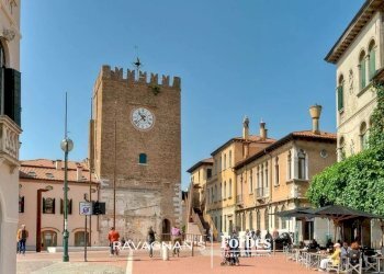 Locale Commerciale Via Torino, Venezia - foto 2