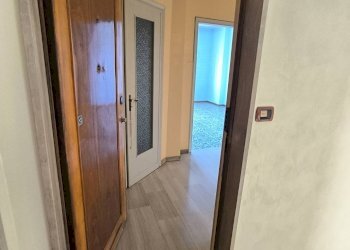 Three-room apartment Torino (neighborhood Mirafiori Sud) - photo 1