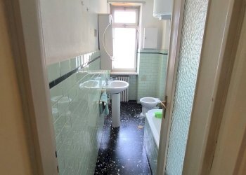 Three-room apartment Torino (neighborhood Mirafiori Sud) - photo 3