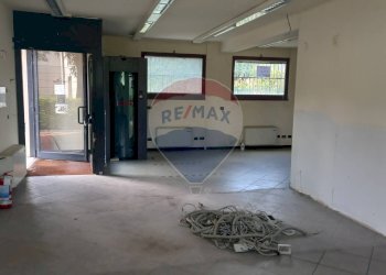 Office Via L. Brandoli, 54A
San Pietro in Elda, San Prospero - photo 16