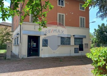 Office Via L. Brandoli, 54A
San Pietro in Elda, San Prospero - photo 18