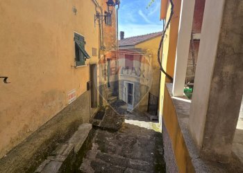 Quadrilocale Lago, Borghetto di Vara, Borghetto di Vara - foto 1