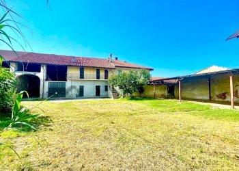 Townhouse Caramagna Piemonte - photo 1