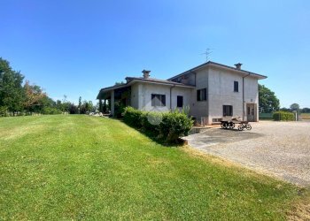 Villa strada provinciale, San Possidonio - foto 1