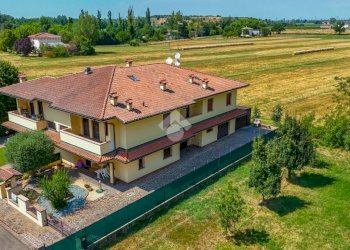 Villa Via del gelso, Carpi - foto 2