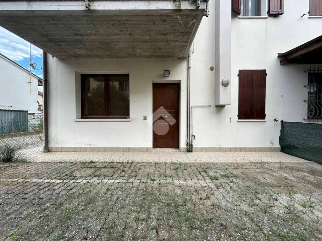 Monolocale Via M. Cavallazzi, Ravenna (zona Porto Fuori) - foto 1