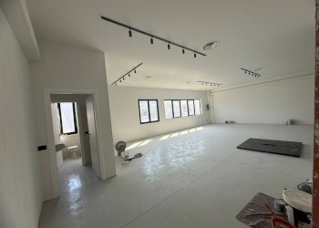 Foto 1 - Office via grandi, Arcore - photo 1